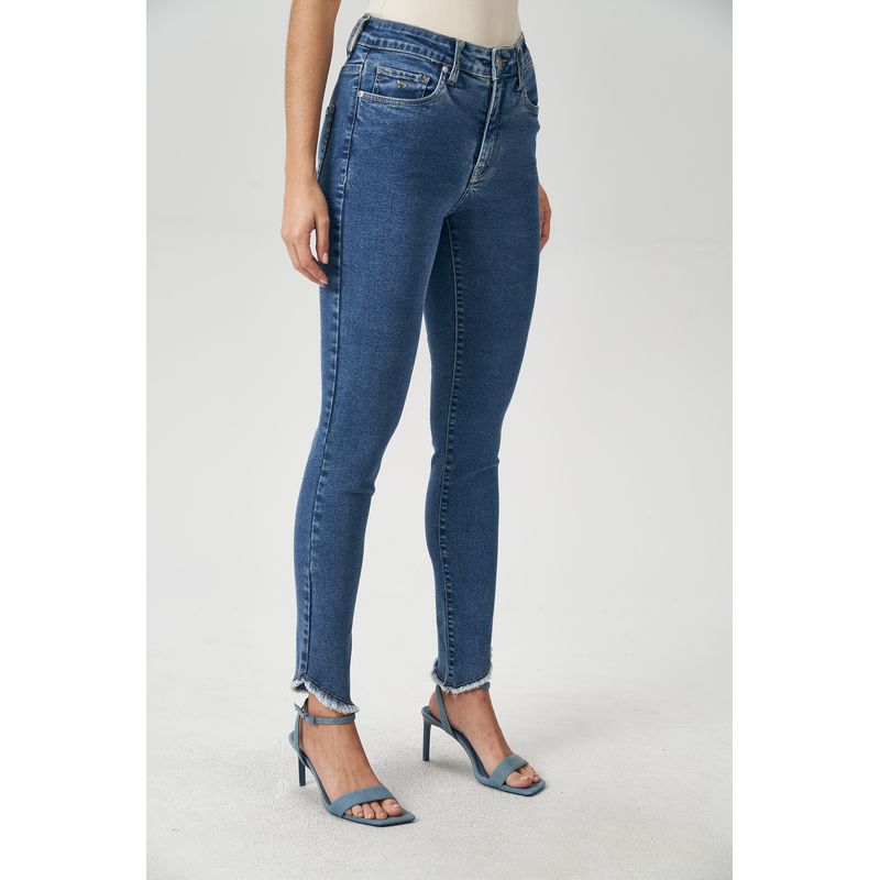 Calca-Jeans-Skinny-Barra-Desfiada-Feminina-Acostamento