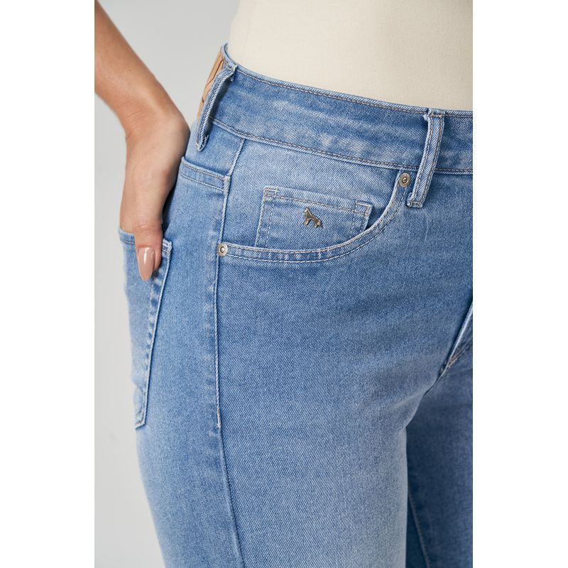 Calca-Jeans-Boot-Cut-Feminina-Acostamento