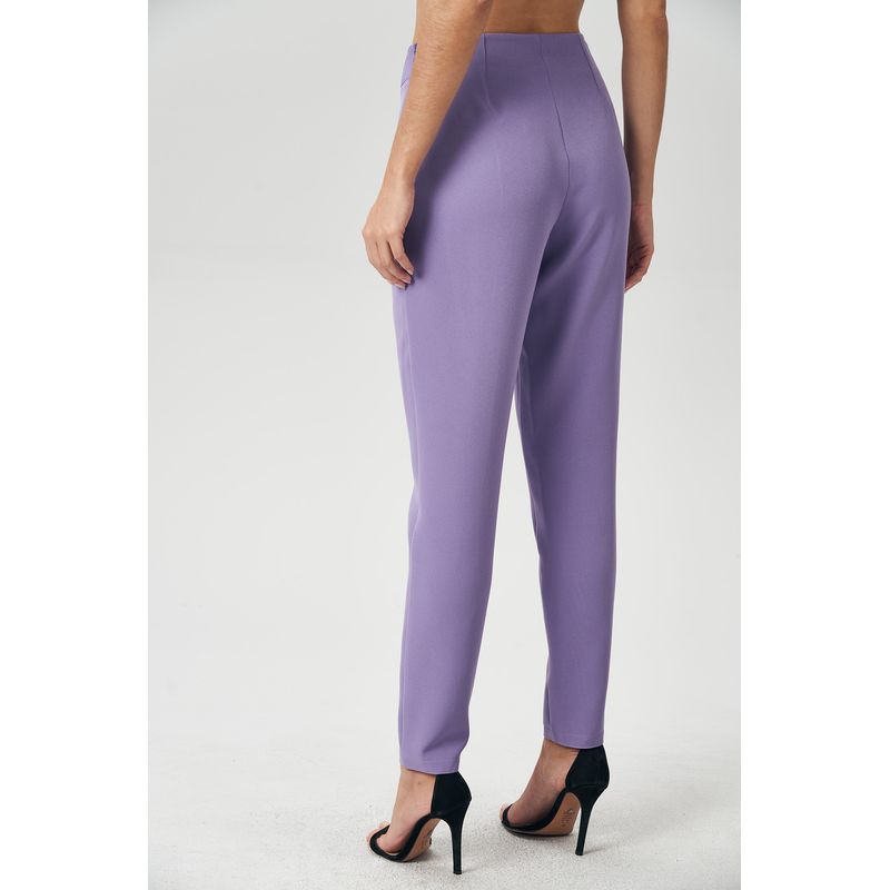 Calca-Fashion-Com-Nervura-Feminina-Acostamento