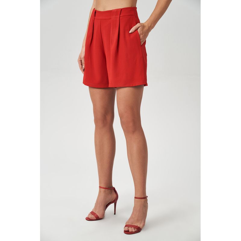 Bermuda-Com-Prega-Feminina-Acostamento