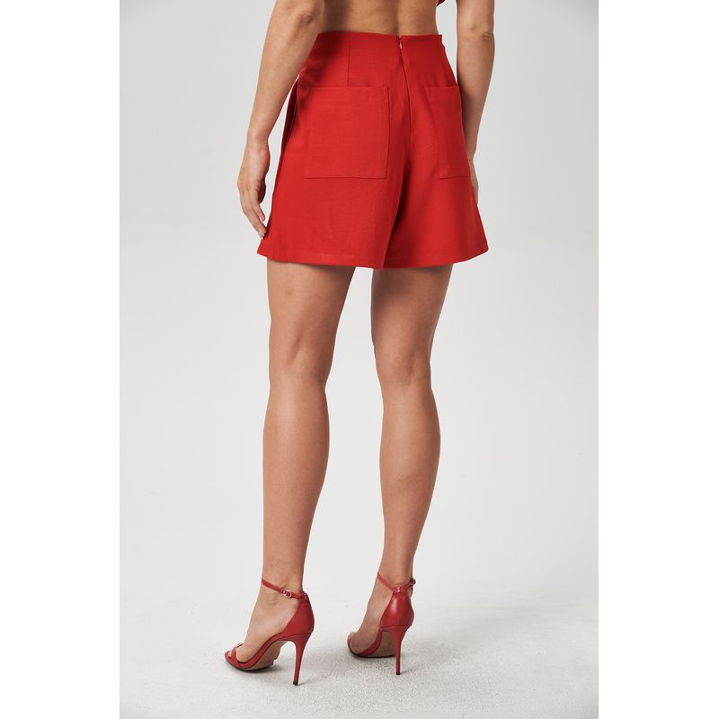 Bermuda-Com-Prega-Feminina-Acostamento