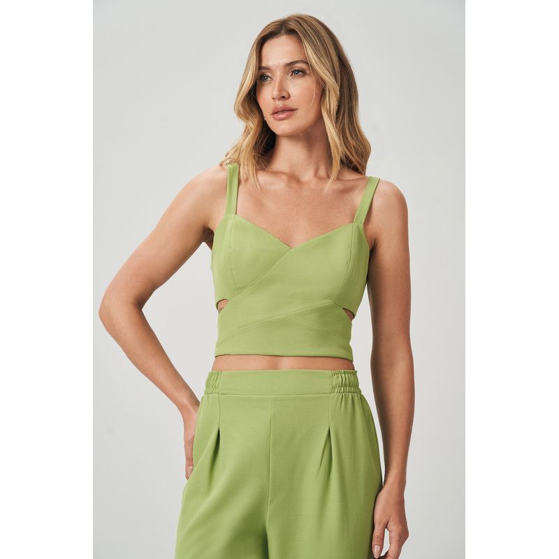 Top-Lateral-Vazado-Feminino-Acostamento