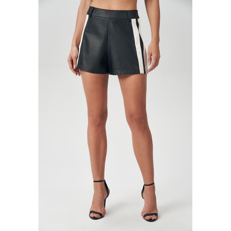 Short-PU-Line-Feminino-Acostamento