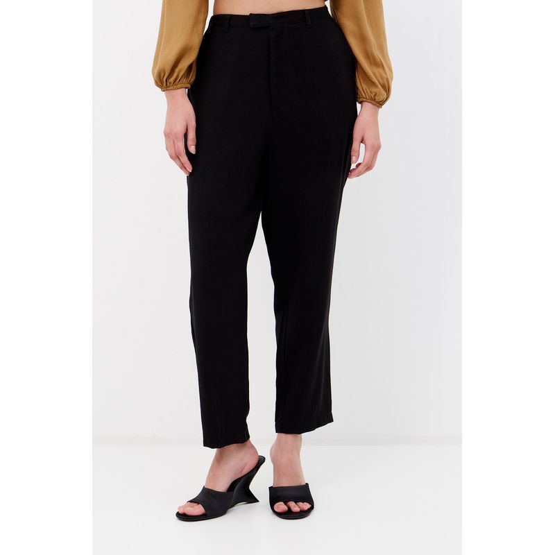 Calca-Slim-Fit-Feminina-Inblanche