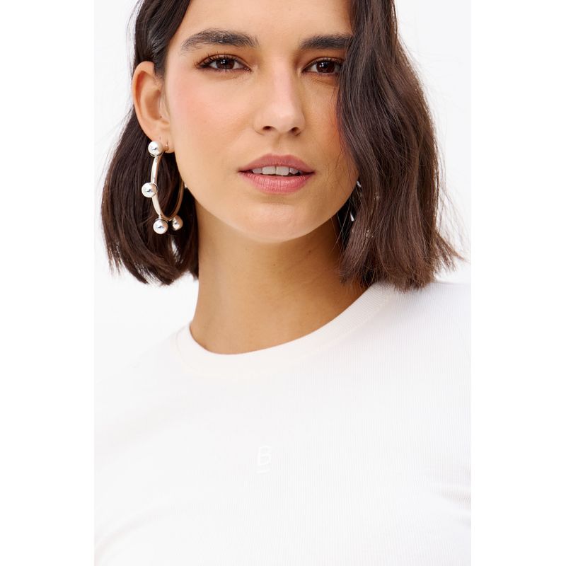 T-Shirt-Basic-Emblema-Central-Feminina-Inblanche