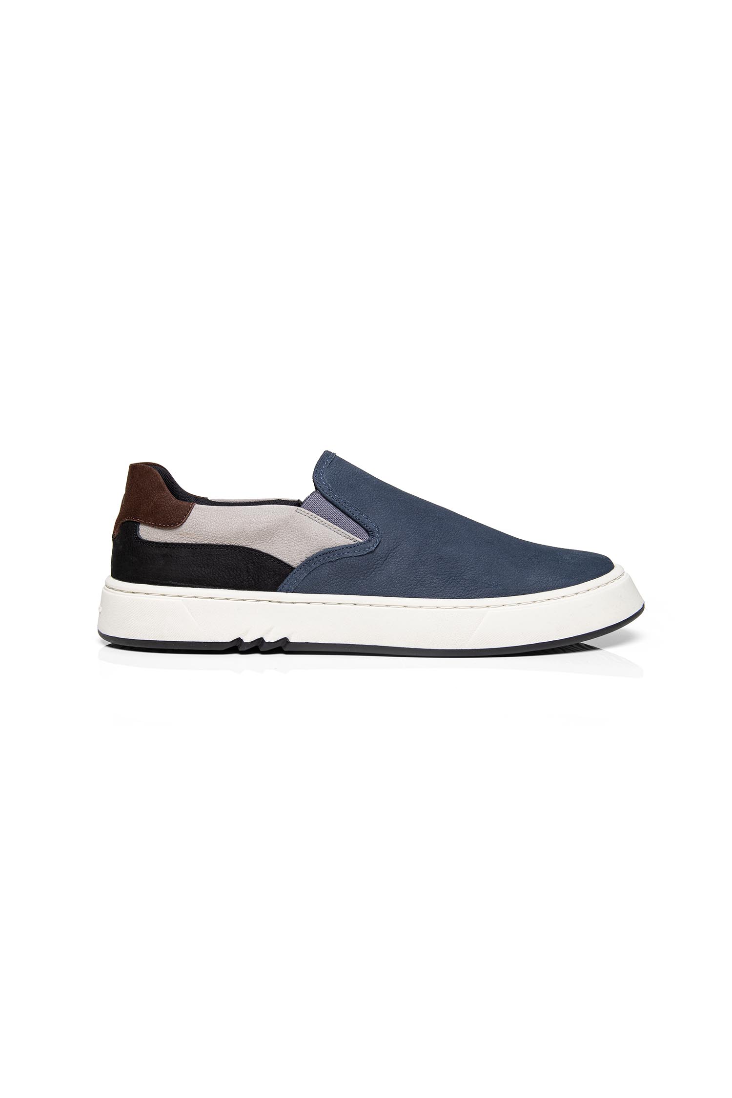 Tênis Slip On Recortes Masculino Acostamento