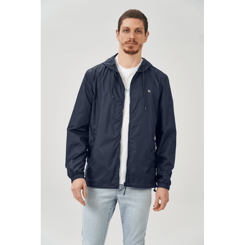 Jaqueta-Corta-Vento-Masculina-Com-Capuz-Acostamento