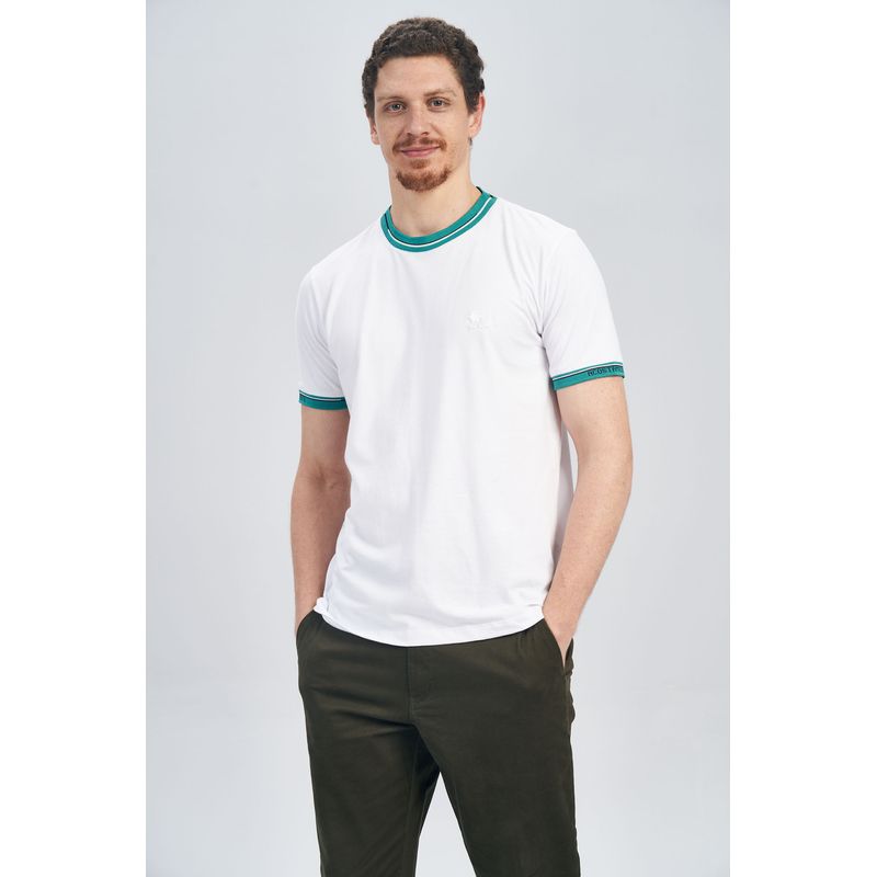 Camiseta-Punho-Lettering-Masculina-Acostamento