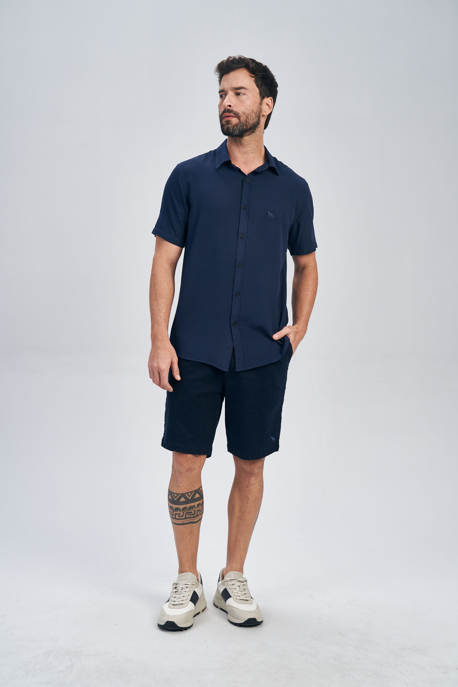 Camisa Casual Básica Masculina Acostamento