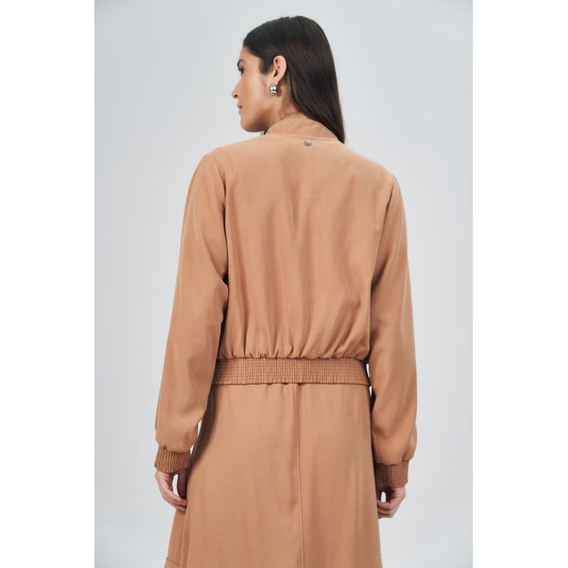 Jaqueta-Franzida-Feminina-Acostamento