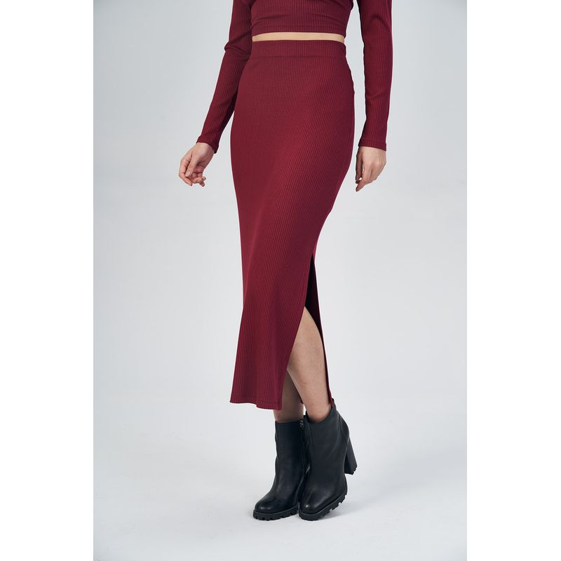 Saia-Midi-Canelada-Feminina-Acostamento