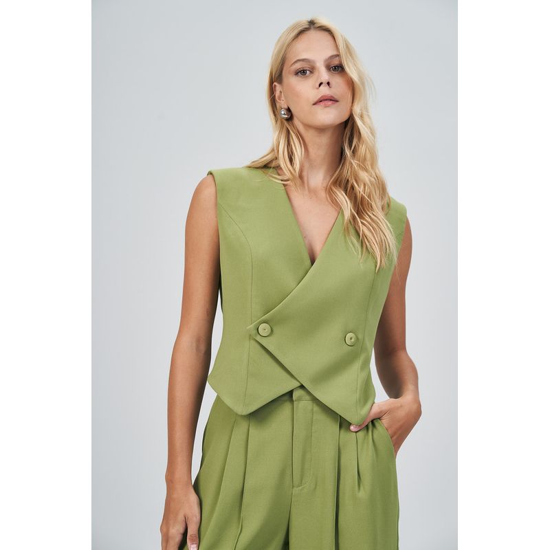 Colete-Chic-Transpassado-Feminino-Acostamento