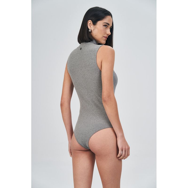 Body-Timeless-Feminino-Acostamento