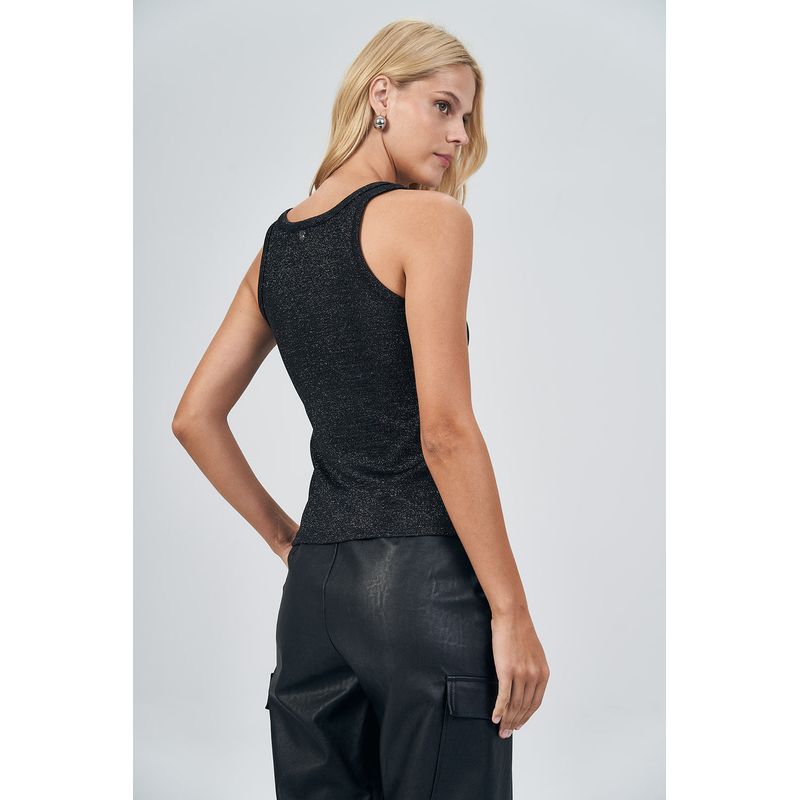Regata-Brilliance-Feminina-Acostamento