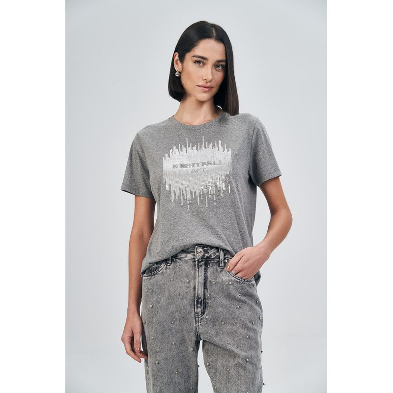 T-Shirt-Nightfall-Feminina-Acostamento