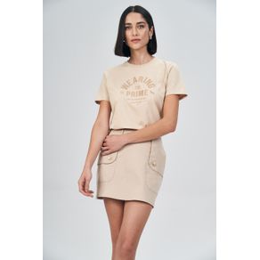 T-Shirt-Wearing-The-Prime-Feminina-Acostamento T-Shirt-Wearing-The-Prime-Feminina-Acostamento