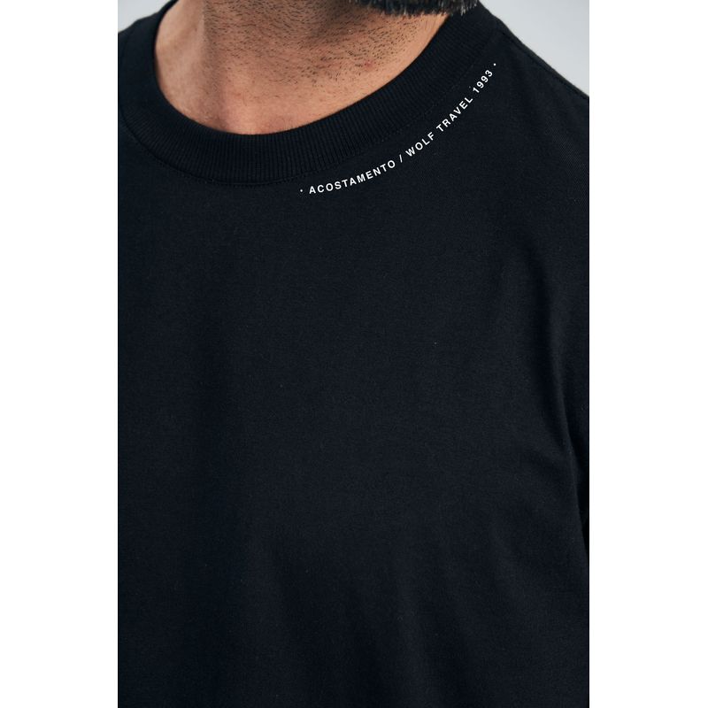 Camiseta-Wolf-Travel-Masculina-Acostamento