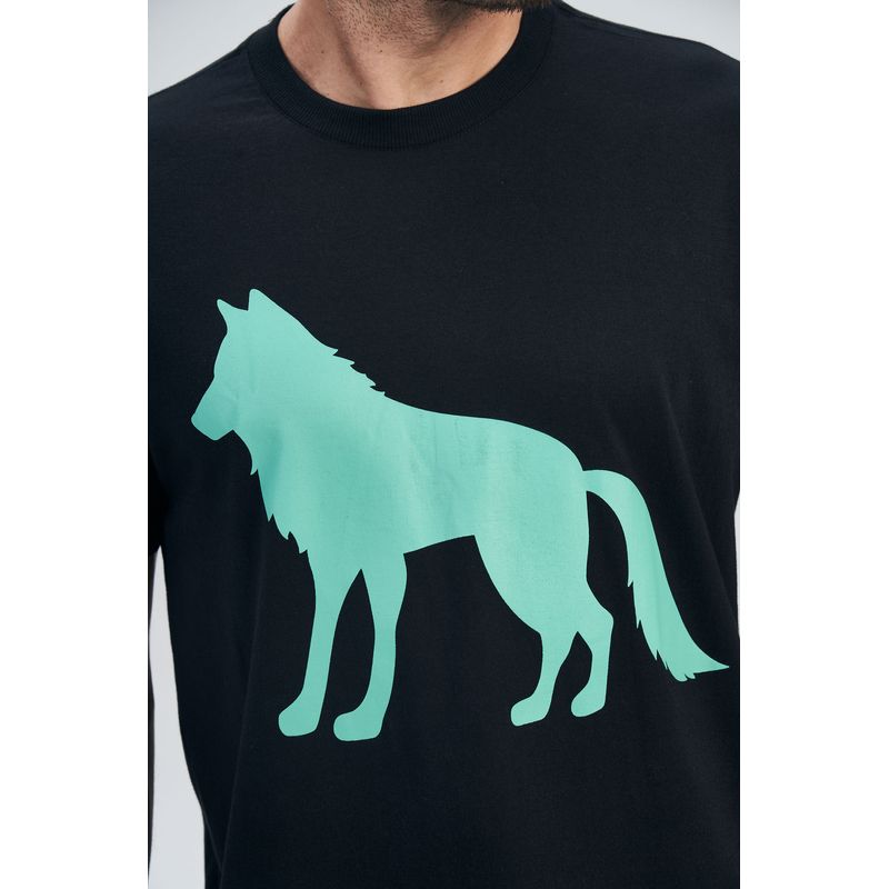 Camiseta-Lobo-Alpha-Masculina-Acostamento