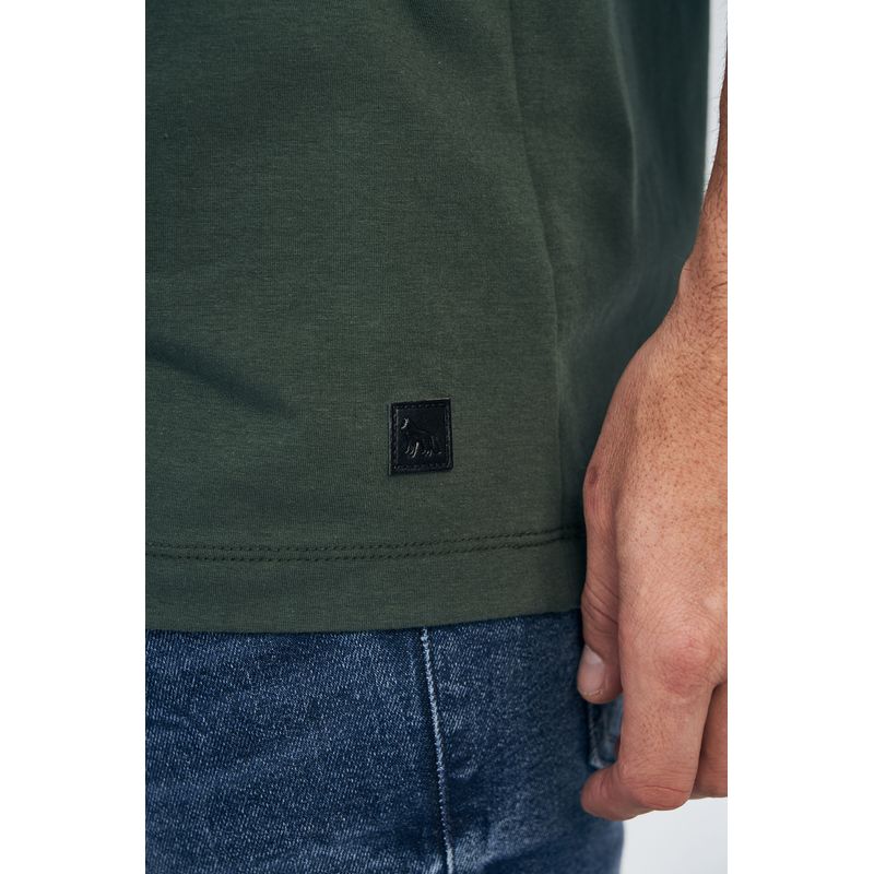 Polo-Stamp-Barra-Masculina-Acostamento