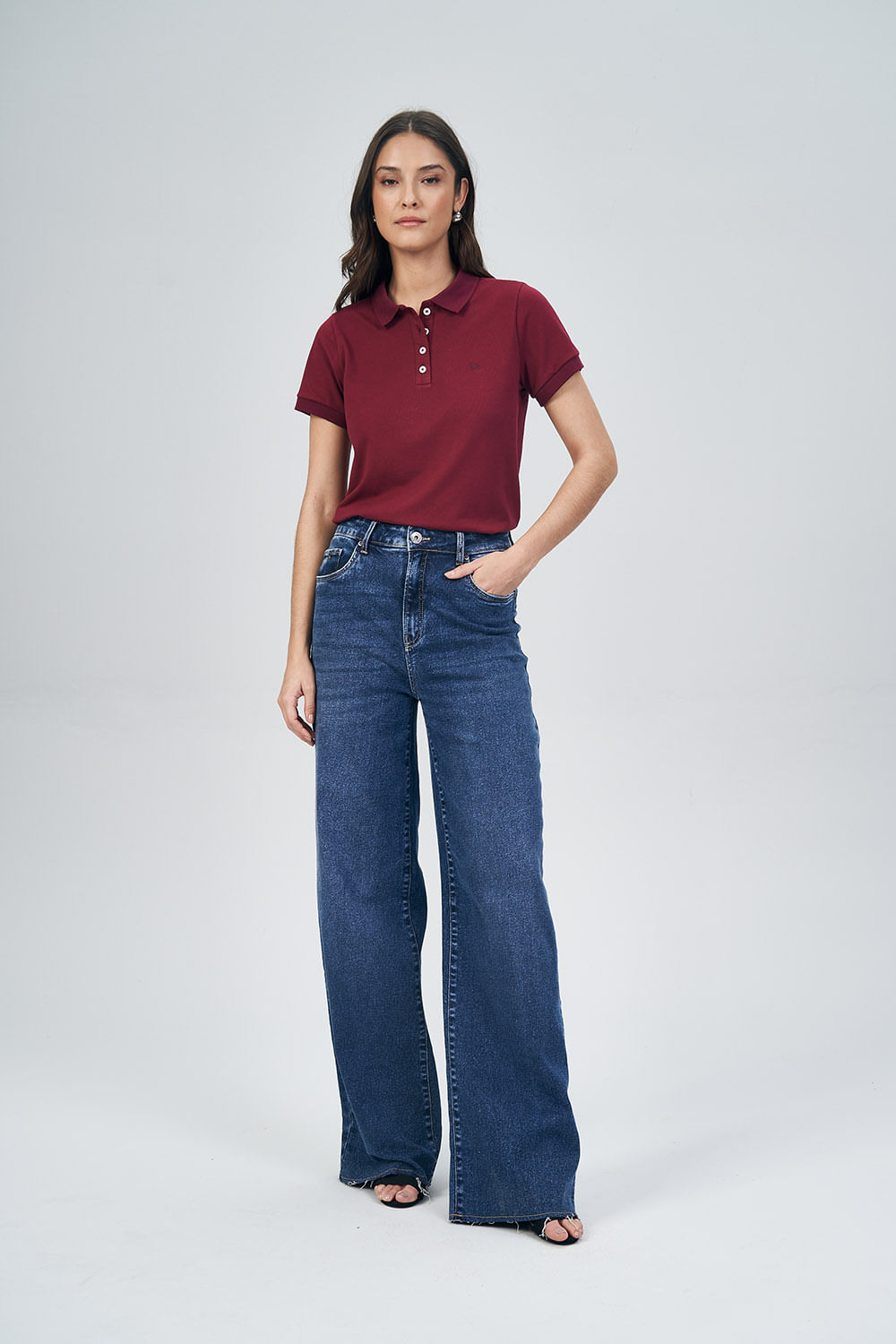 Polo Wolf Feminina Acostamento