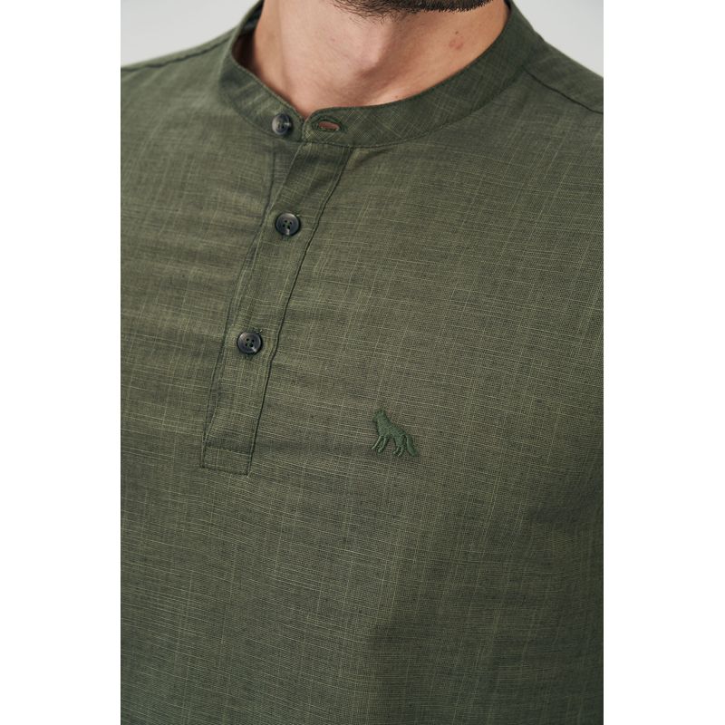 Bata-Manga-Longa-Essential-Masculina-Acostamento