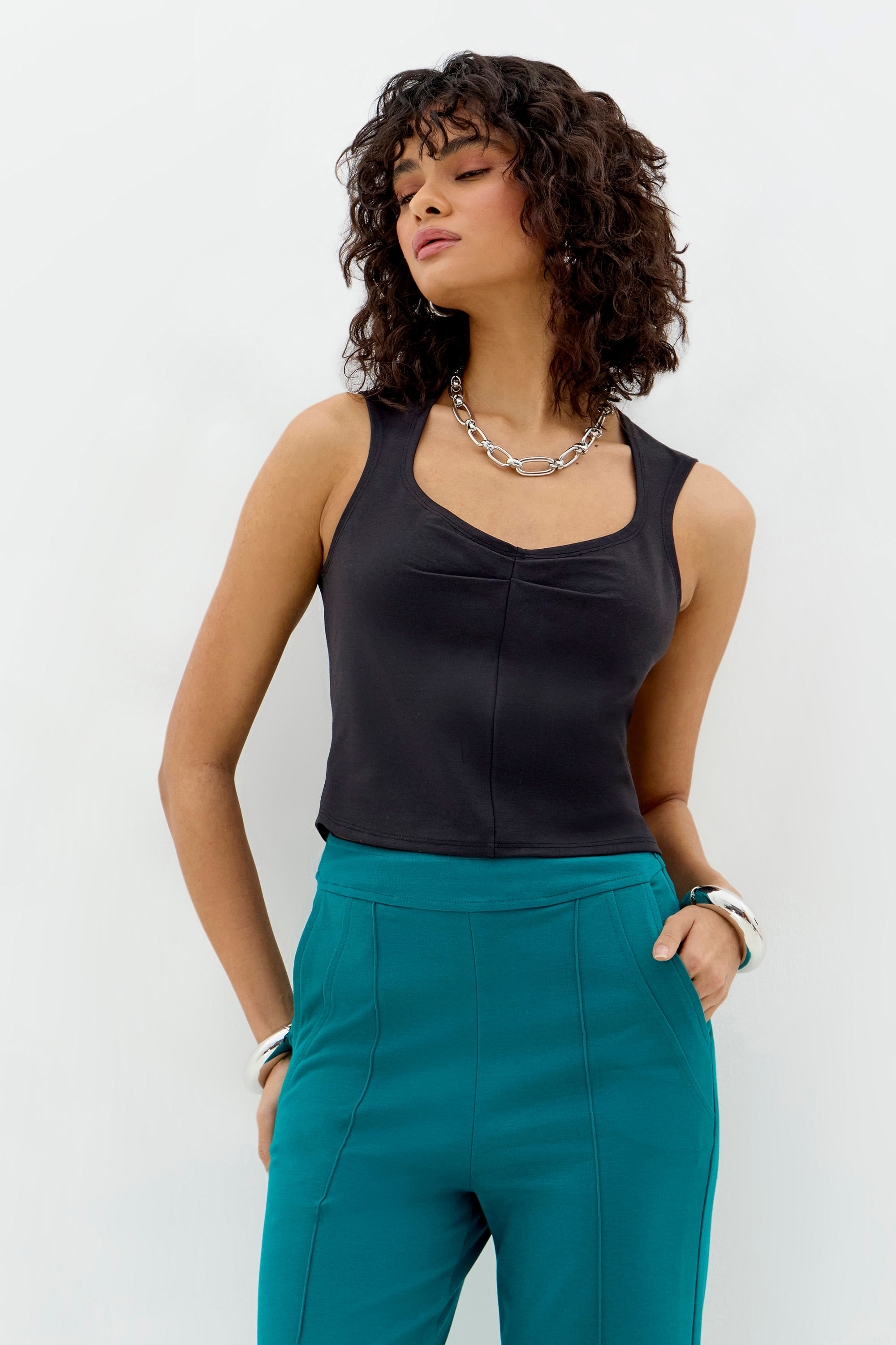 Blusa Decote Quadrado Feminina Inblanche