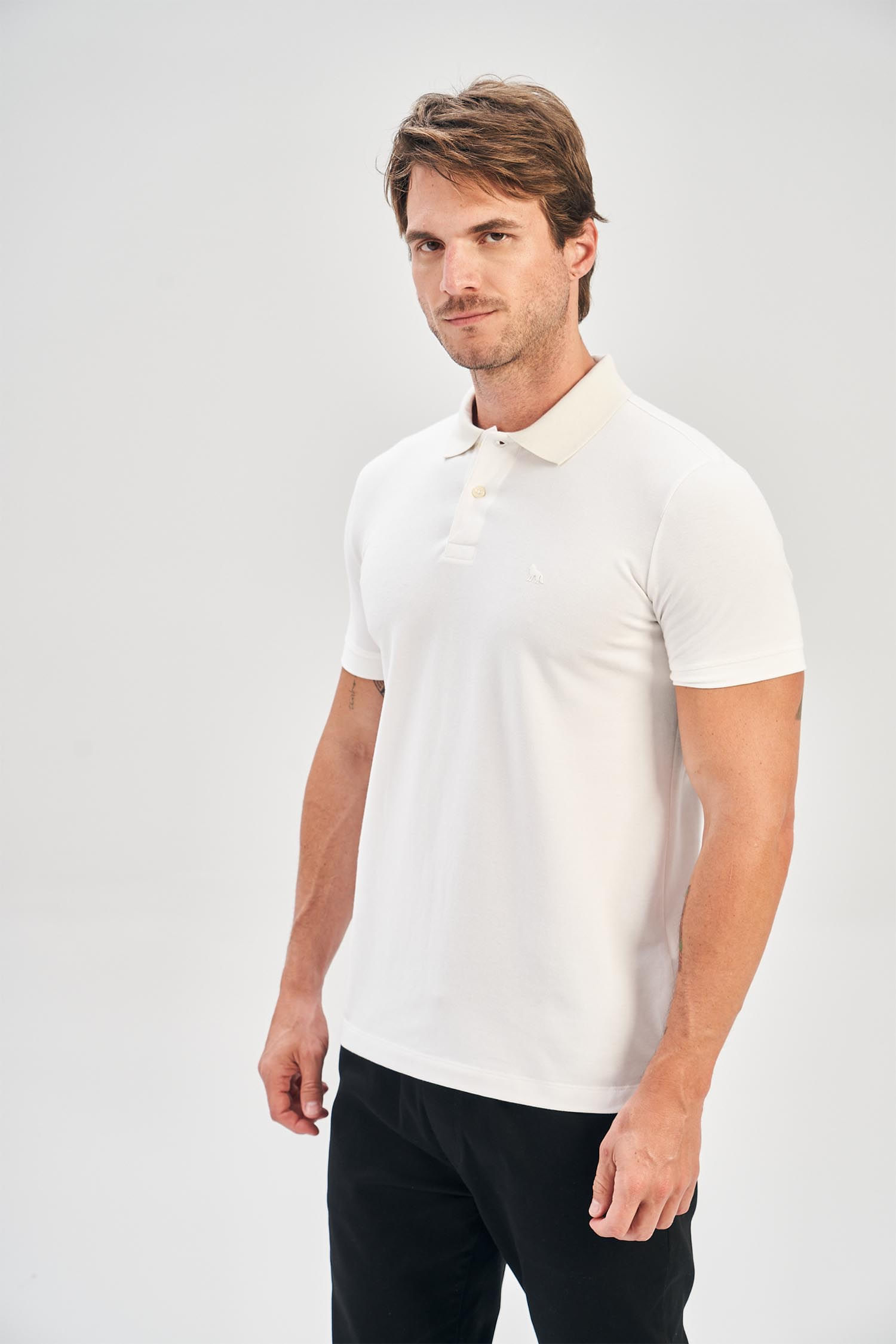 Polo Essential Up Masculina Acostamento