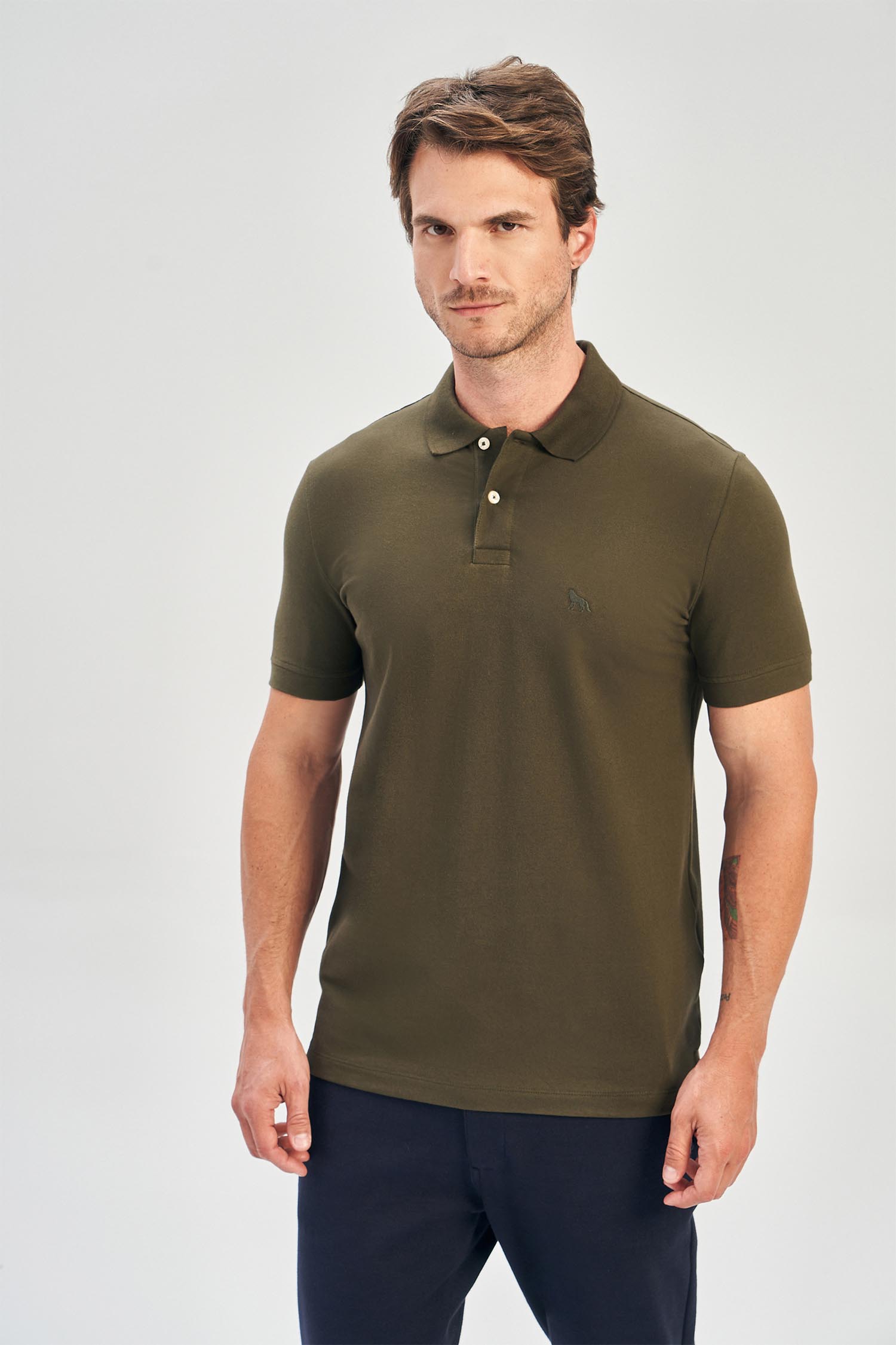 Polo Lobo Bordado Masculina Acostamento
