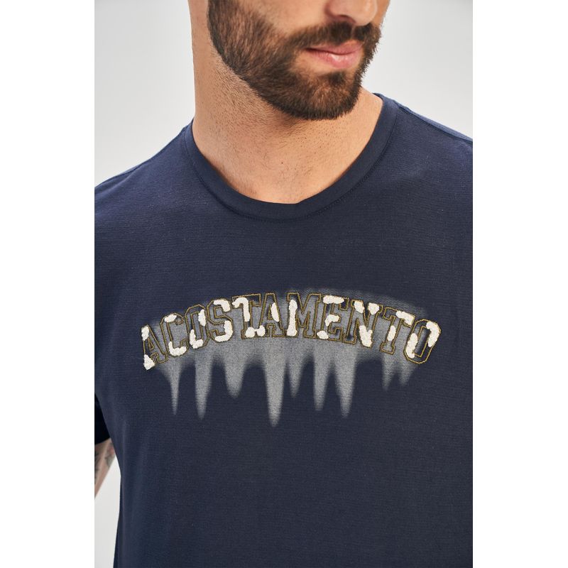 Camiseta-Letters-Nuvem-Masculina-Acostamento