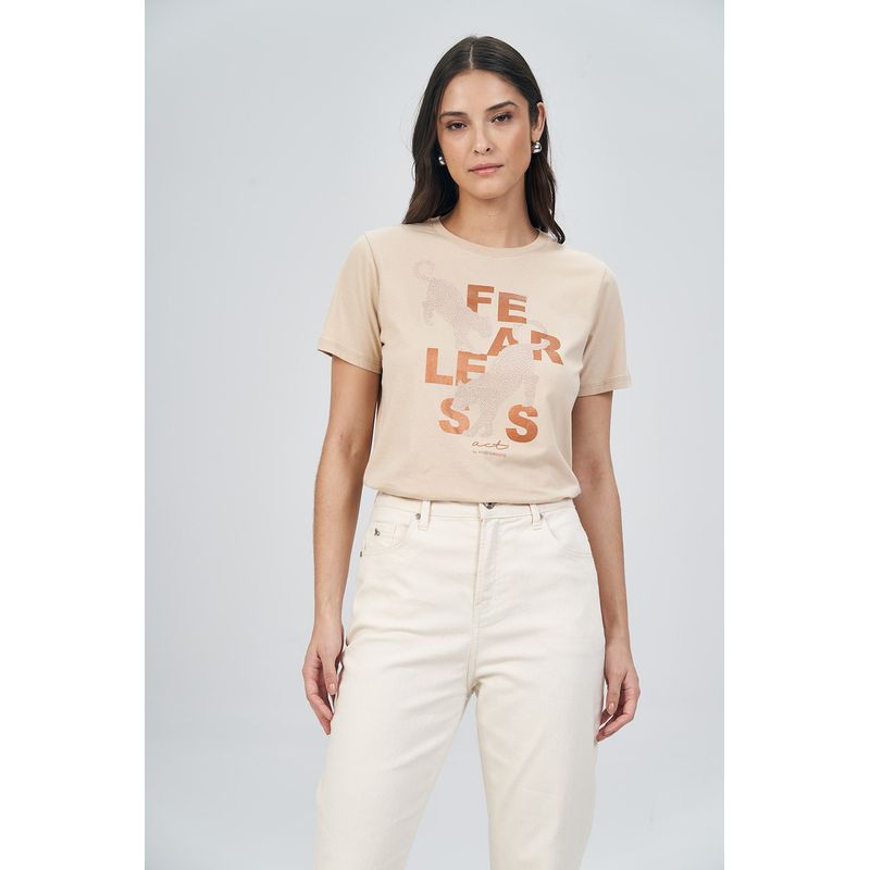 T-Shirt-Fear-Less-Feminina-Acostamento