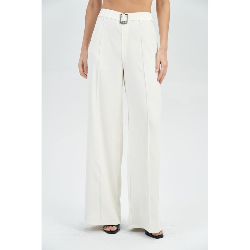 Calca-Fashion-com-Fivela-Feminina-Acostamento