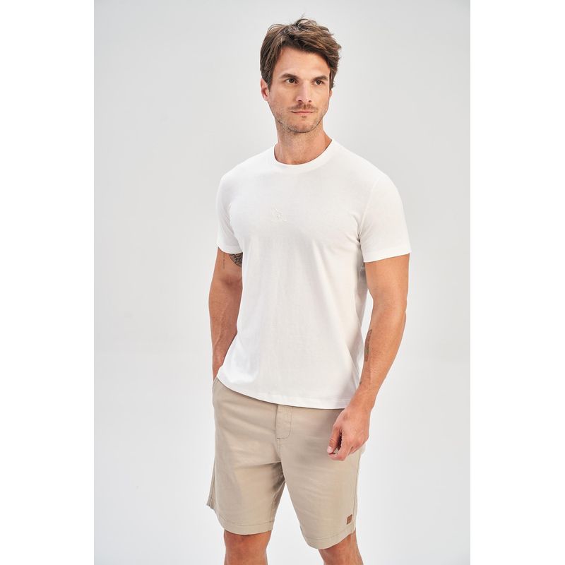 Camiseta-Lobo-Relevo-Central-Masculina-Acostamento