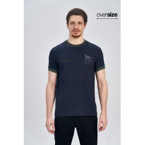 Camiseta-College-Masculina-Oversize-Acostamento Camiseta-College-Masculina-Oversize-Acostamento