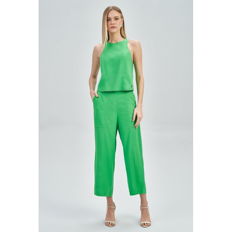 Calca-Bolso-Faca-Sobreposto-Feminina-Acostamento