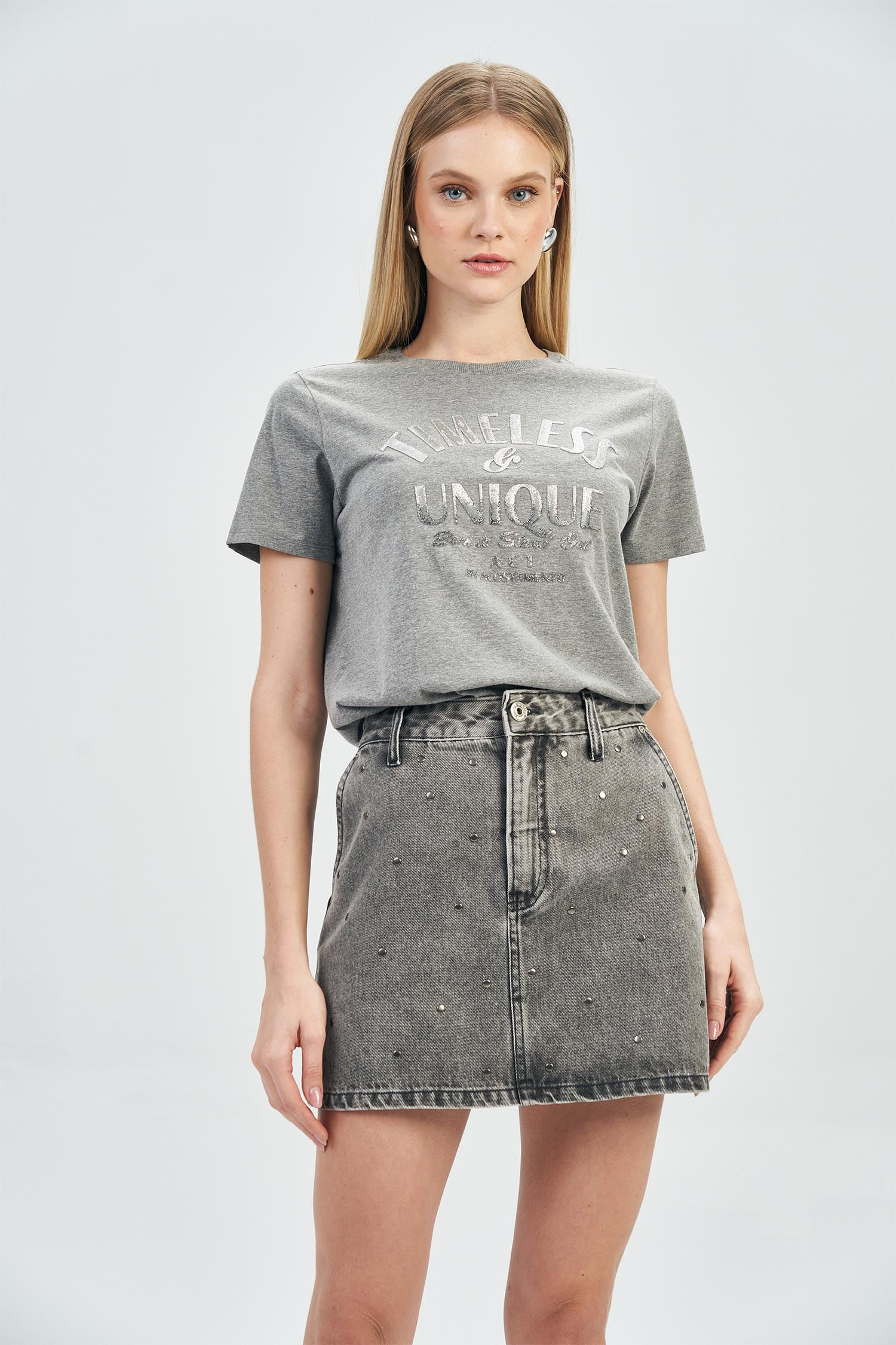 T-Shirt Unique Shinny Feminina Acostamento