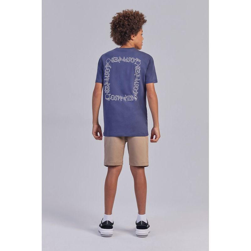 Camiseta-Letters-Confusion-Young-Menino-Acostamento