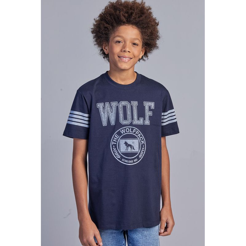 Camiseta-College-Wolf-Young-Menino-Acostamento