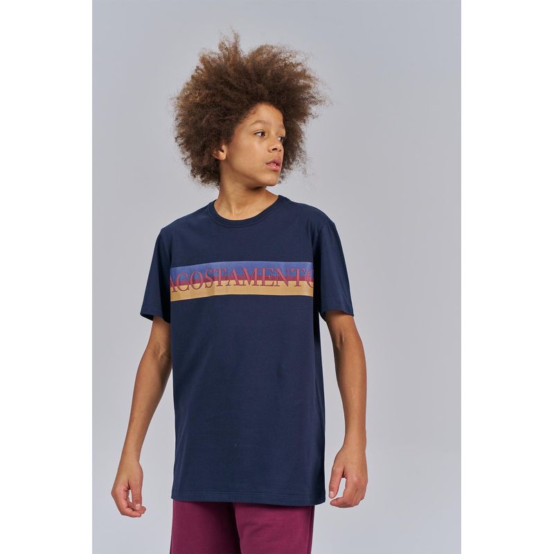 Camiseta-Faixa-Letters-Menino-Acostamento-Next