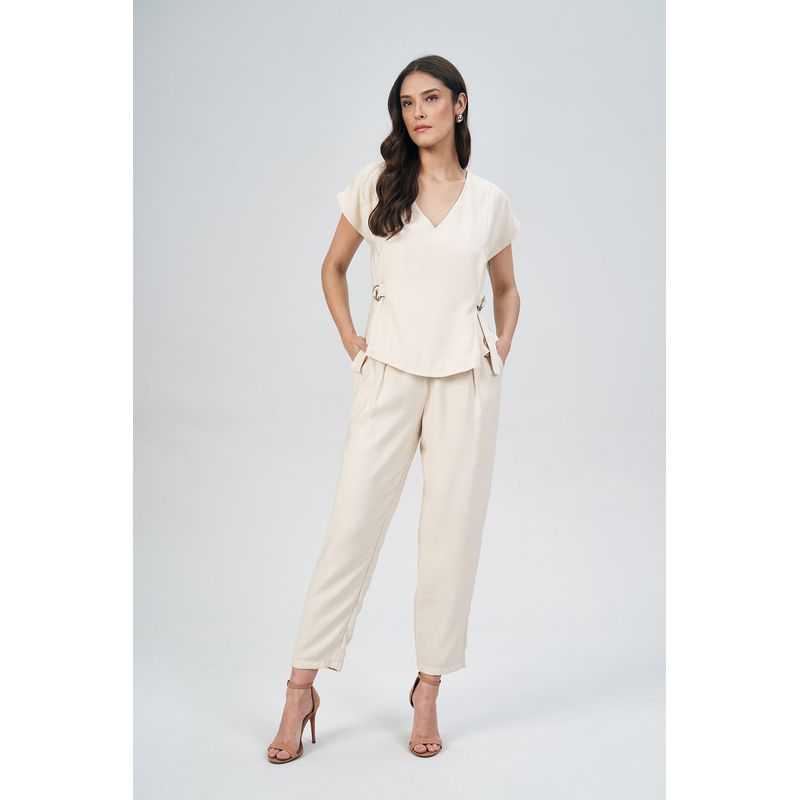 Calca-Com-Prega-Feminina-Acostamento