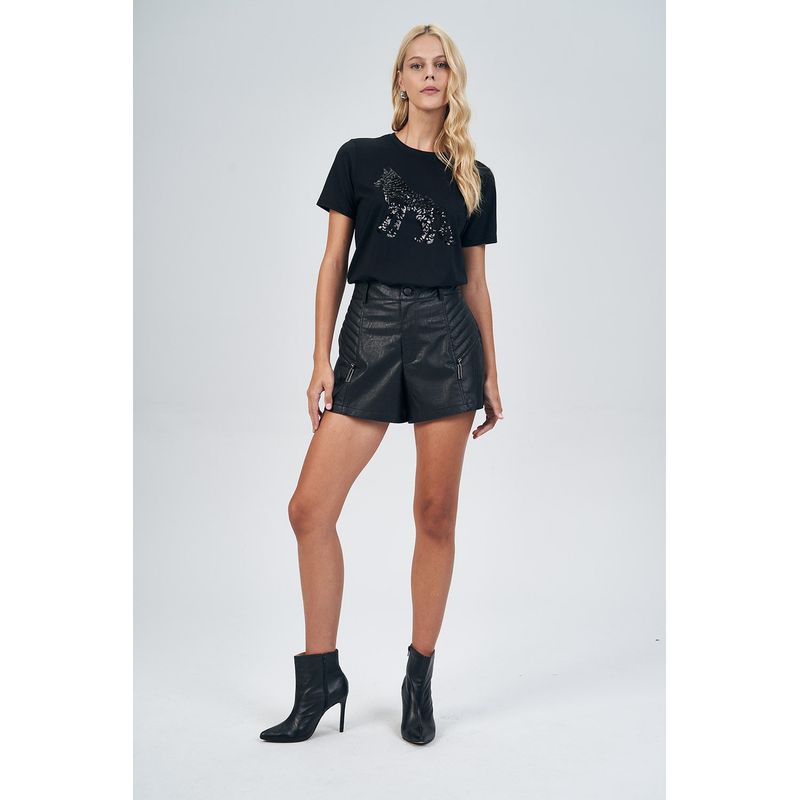 T-Shirt-Glow-Wolf-Feminina-Acostamento
