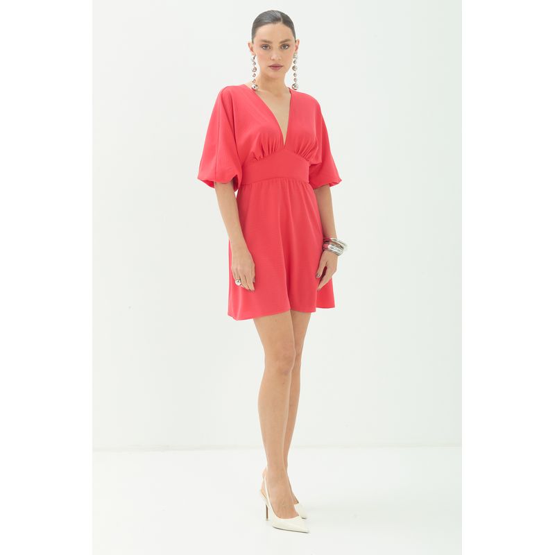 Vestido-Curto-Decotado-Feminino-Acostamento