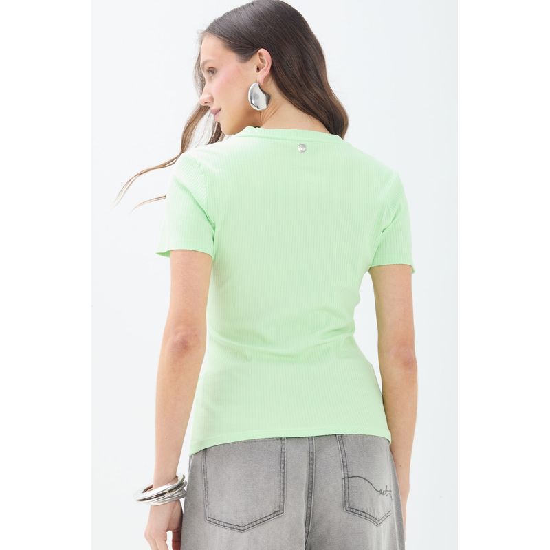 Blusa-Canelada-Gola-V-Feminina-Acostamento