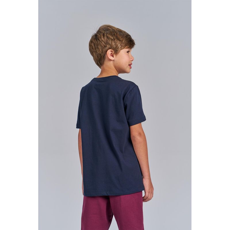 Camiseta-Minimalista-Menino-Acostamento-Next