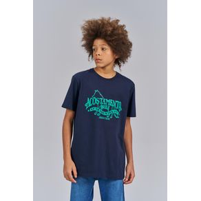 Camiseta-Trademark-Menino-Acostamento-Next Camiseta-Trademark-Menino-Acostamento-Next