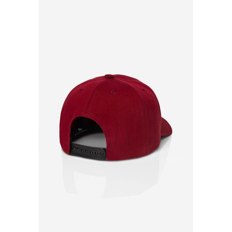 Bone-Minimalista-Masculino-Acostamento