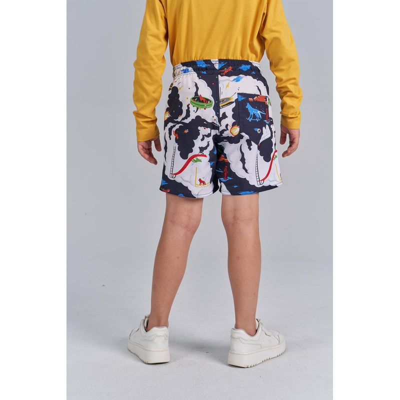 Short-Nuvem-Menino-Acostamento-Next