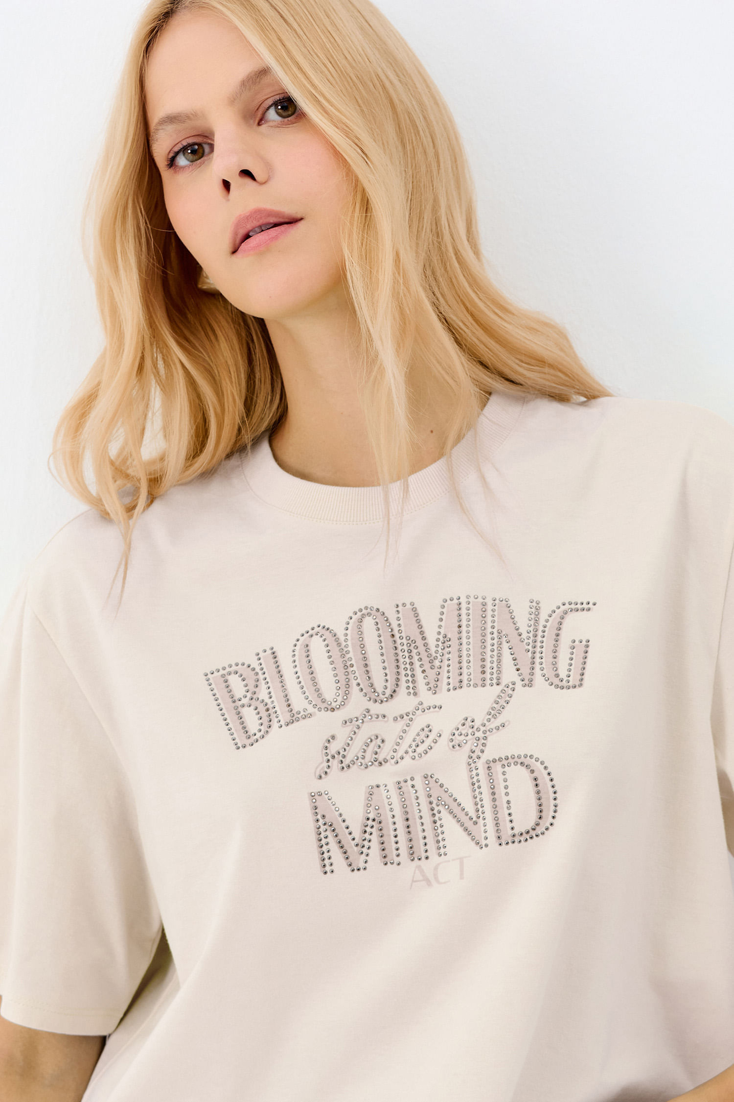 T-Shirt Blooming ACT Feminino