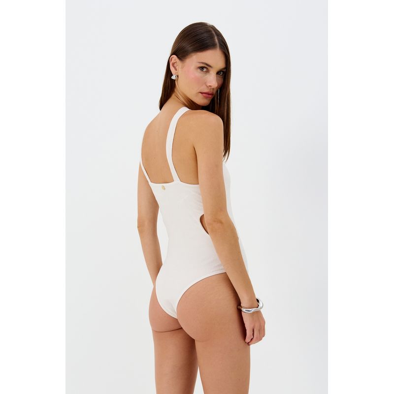 Body-Celebration-Cut-Out-ACT-Feminino