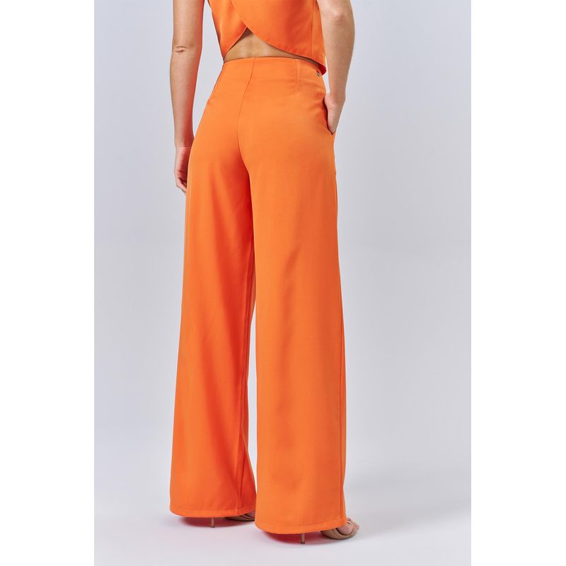 Calca-Pantalona-com-Bolsos-Feminina-Acostamento