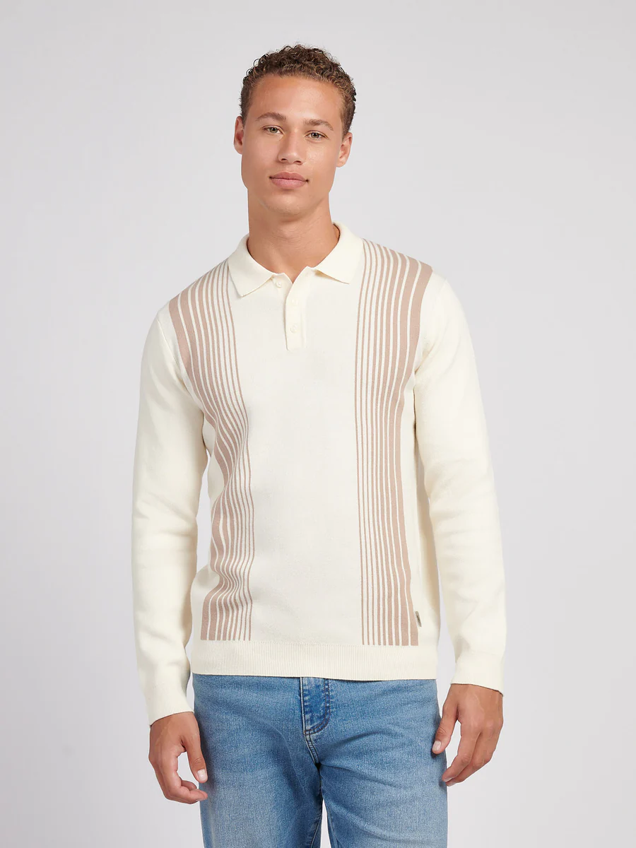 CAMISA POLO COM RECORTES